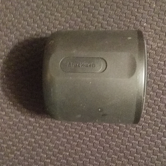 Broken speaker - Picture 2 of 2